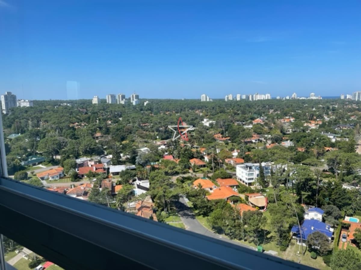 ALQUILER, PUNTA DEL ESTE, MANSA, PRIMERA LINEA, LE JARDIN - Bintang Propiedades
