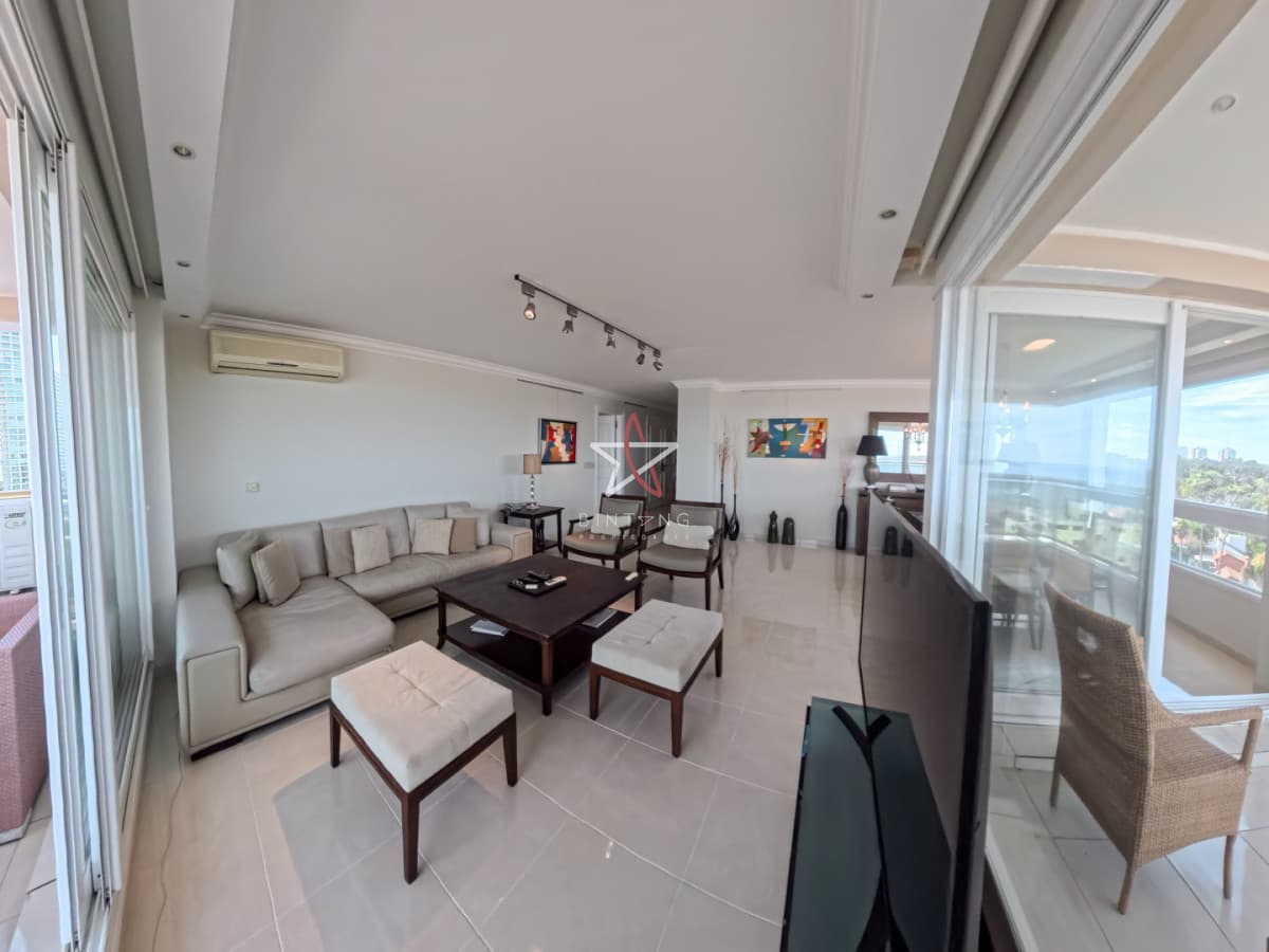 APARTAMENTO, 3 DORMITORIOS, PUNTA DEL ESTE - Bintang Propiedades