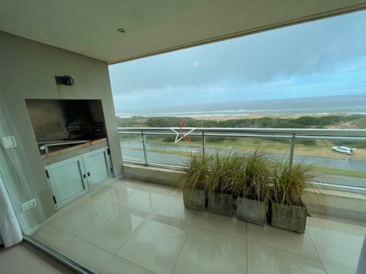 PUNTA DEL ESTE BRAVA APARTAMENTO  - Bintang Propiedades