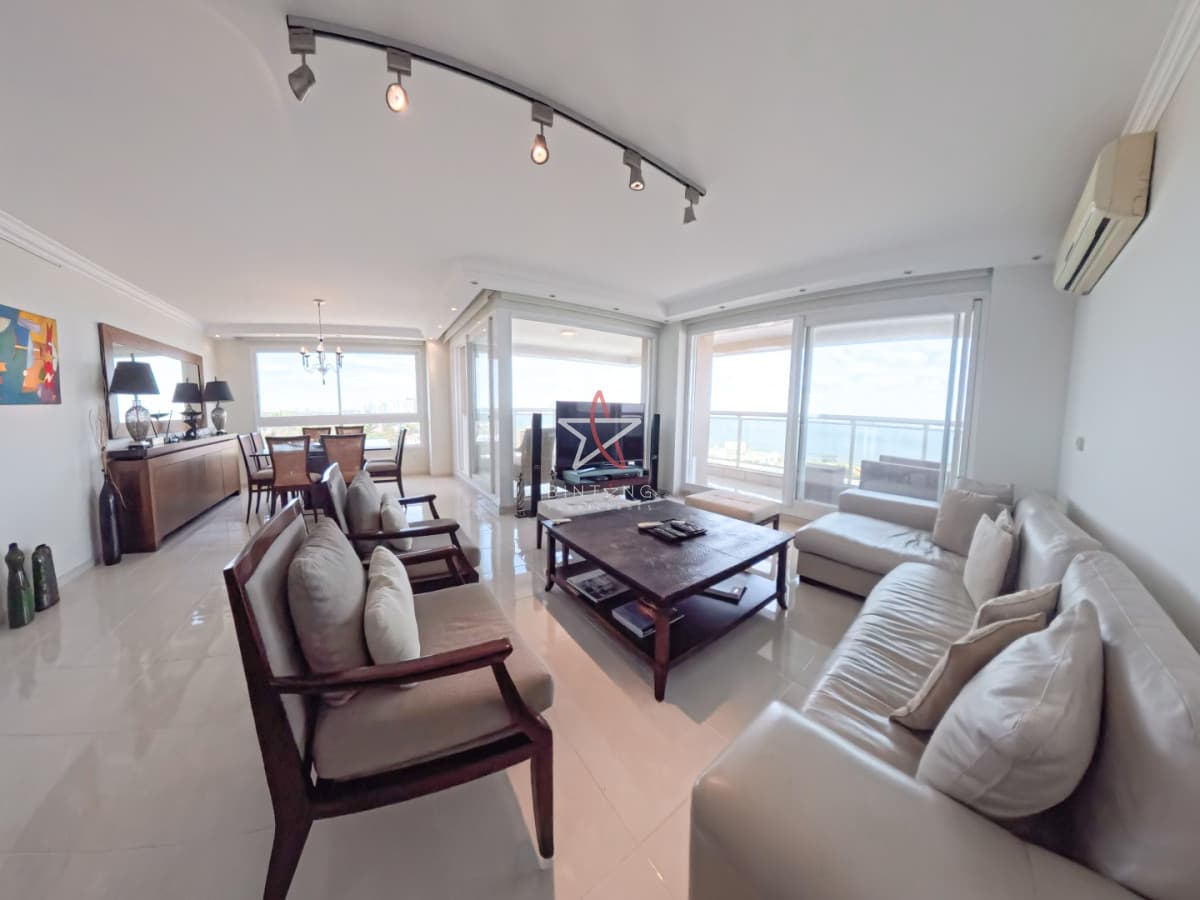 APARTAMENTO, 3 DORMITORIOS, PUNTA DEL ESTE - Bintang Propiedades
