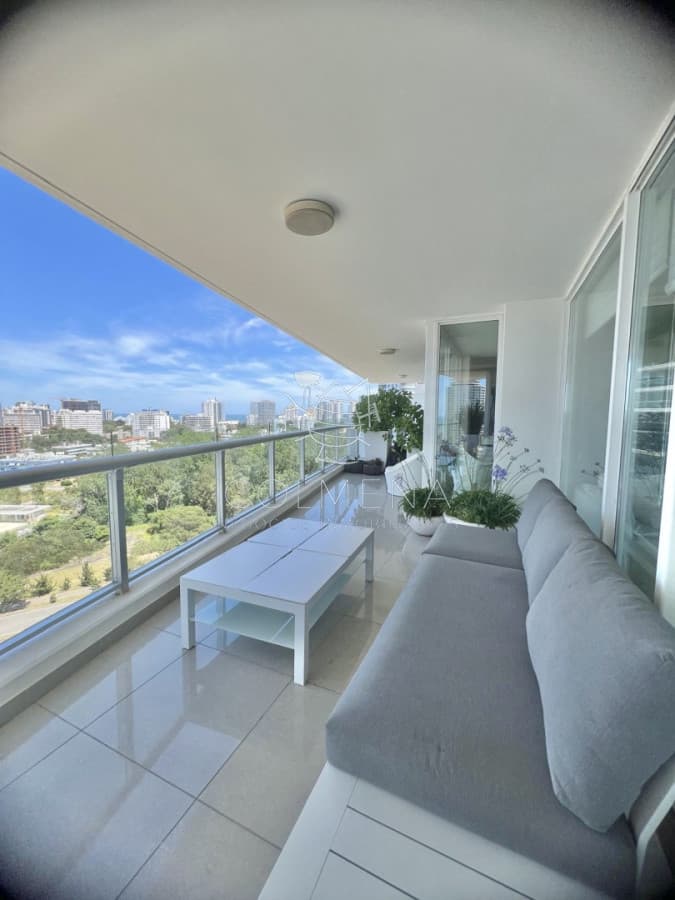 Apartamento en Roosevelt - Vista Brava y Mansa