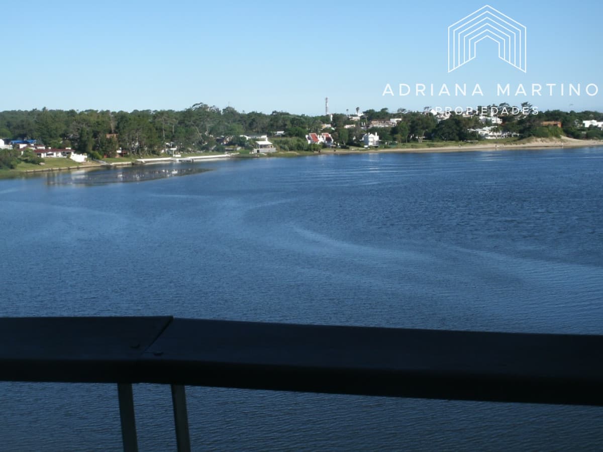ALQUILER PENT HOUSE EN LA BARRA FRENTE DESEMBOCADURA ARROYO MALDONADO
