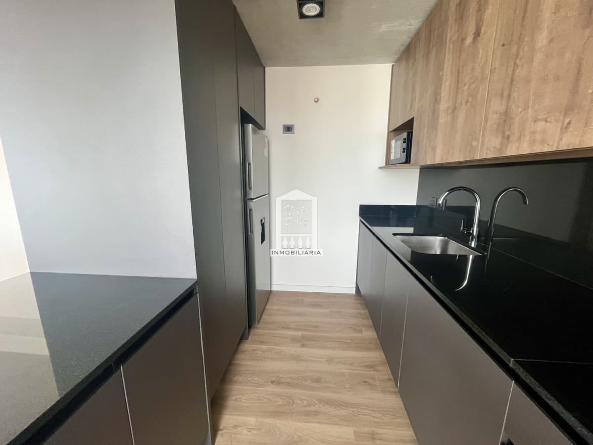 Apartamento a estrenar piso alto, 2 dorm, con vistas a Mansa y Brava