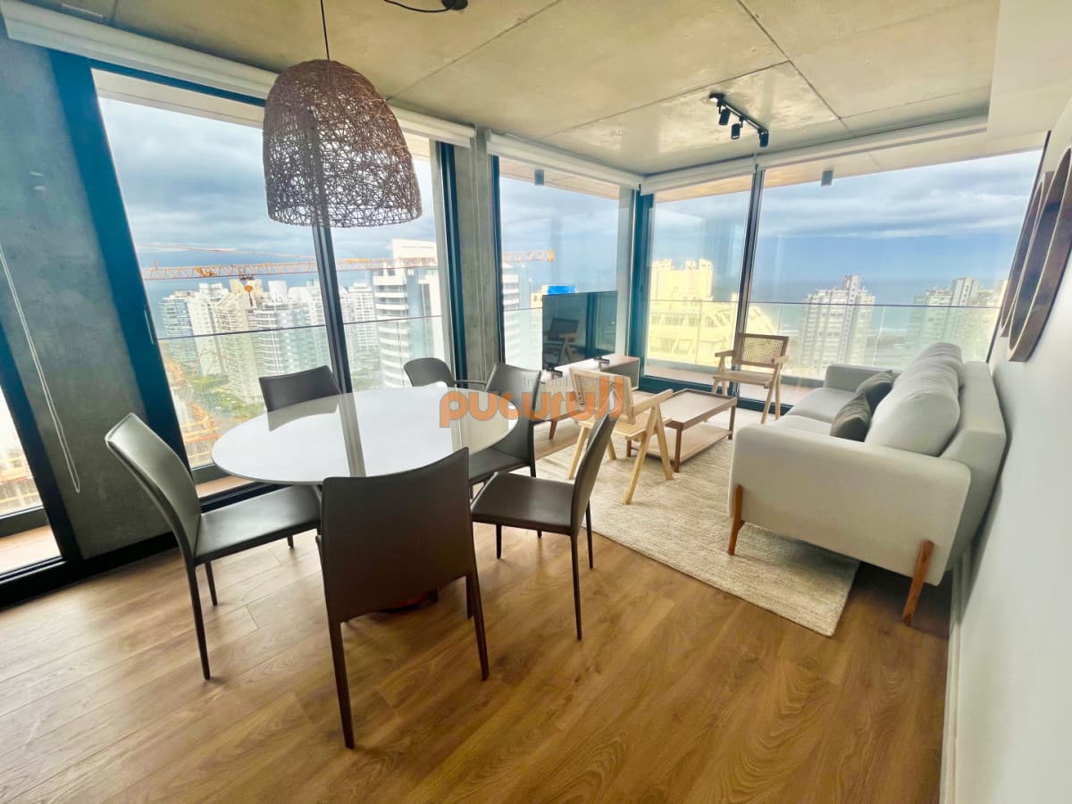 Apartamento a estrenar con vistas a Mansa y Brava
