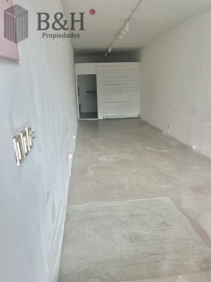 Local en Península