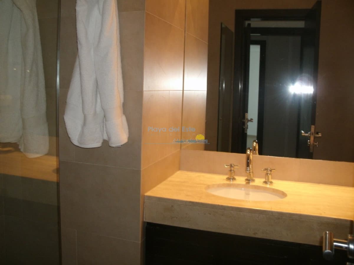 Apartamento en La Barra, 3 dormitorios * - Inmobiliaria Playa del Este