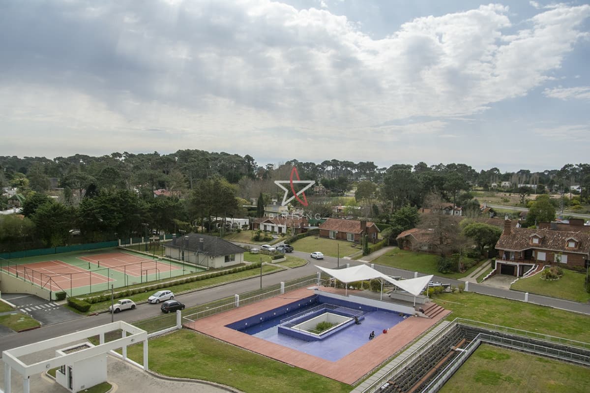 Departamento de 2 dormitorios en venta, Punta del Este - Bintang Propiedades
