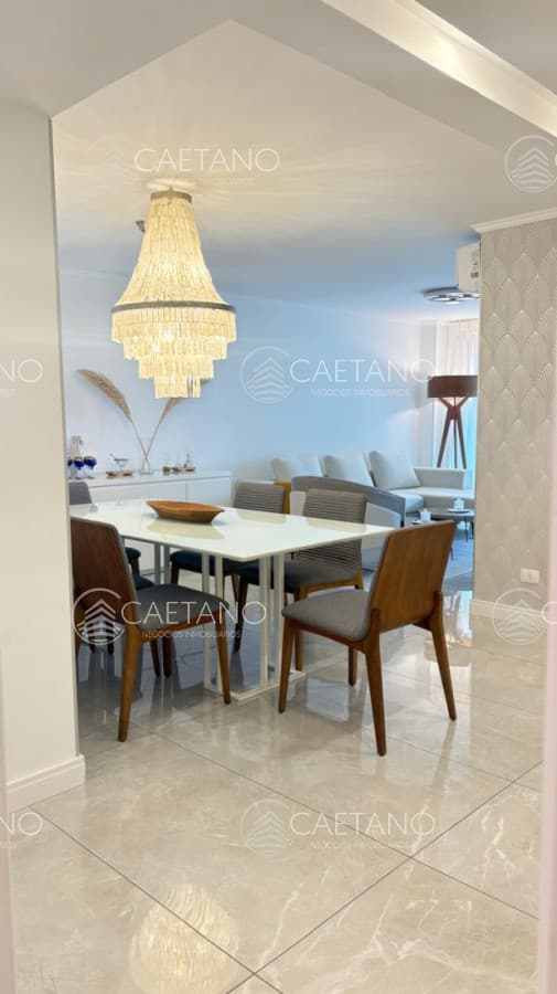 Departamento de 2 dormirorios en venta en Miami Boulevard, Punta del Este