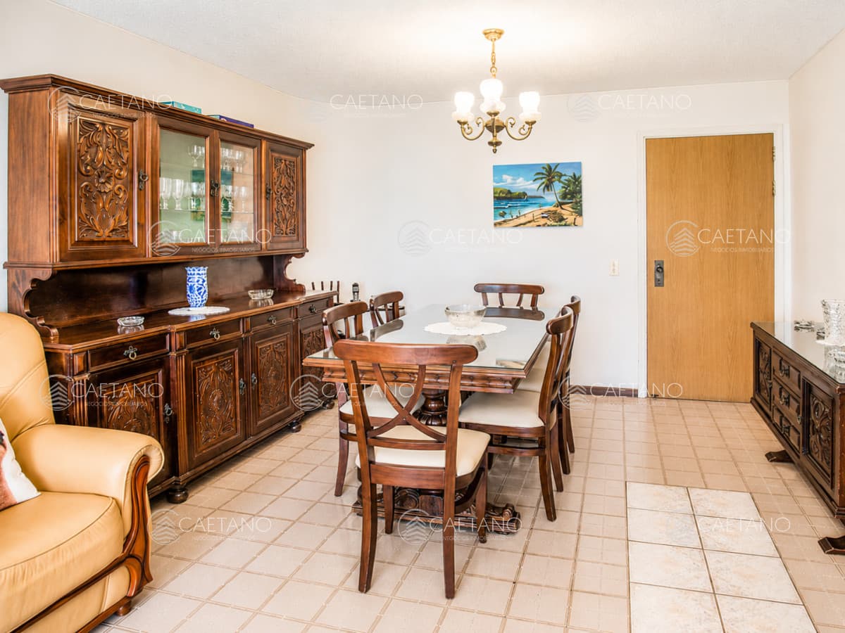 Vende apartamento de 2 dormitorios con vista al mar en Estrella de Mar , Punta del Este