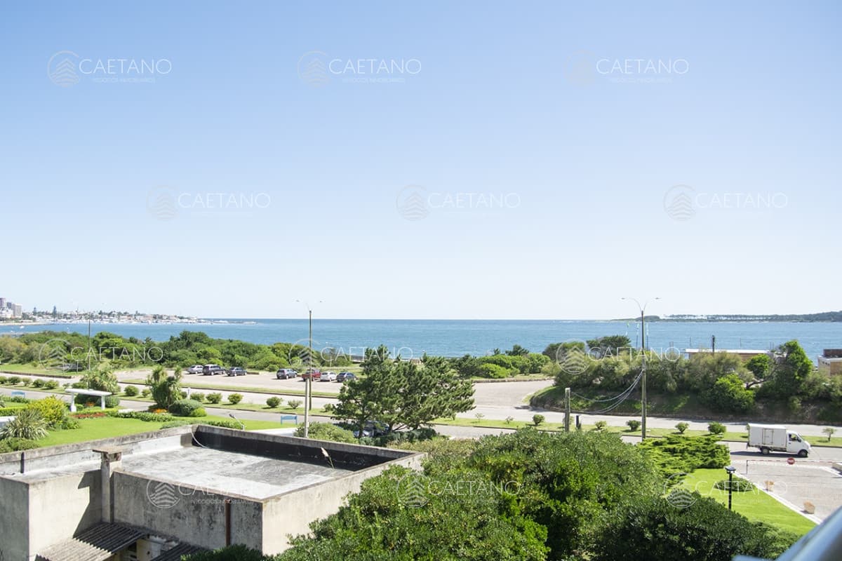 Departamento de 3 dormitorios en Punta del Este