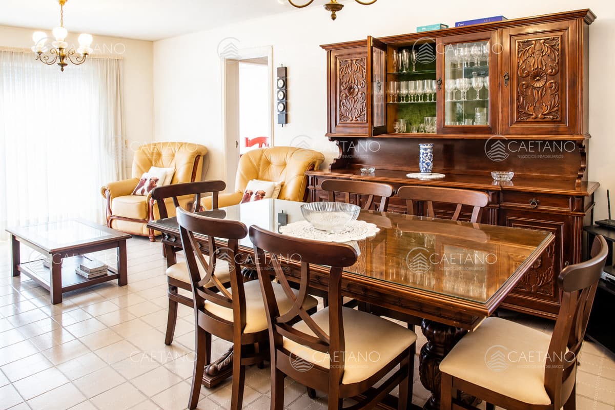 Vende apartamento de 2 dormitorios con vista al mar en Estrella de Mar , Punta del Este