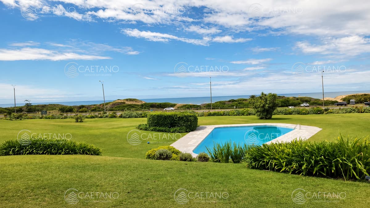 Daprtamento de 3 dormitorios en suite frente al mar,Compleo Draga Inn