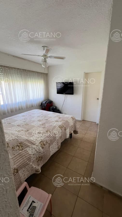 Apartamento en venta  3 dormitorios en Playa Mansa, Punta del Este.