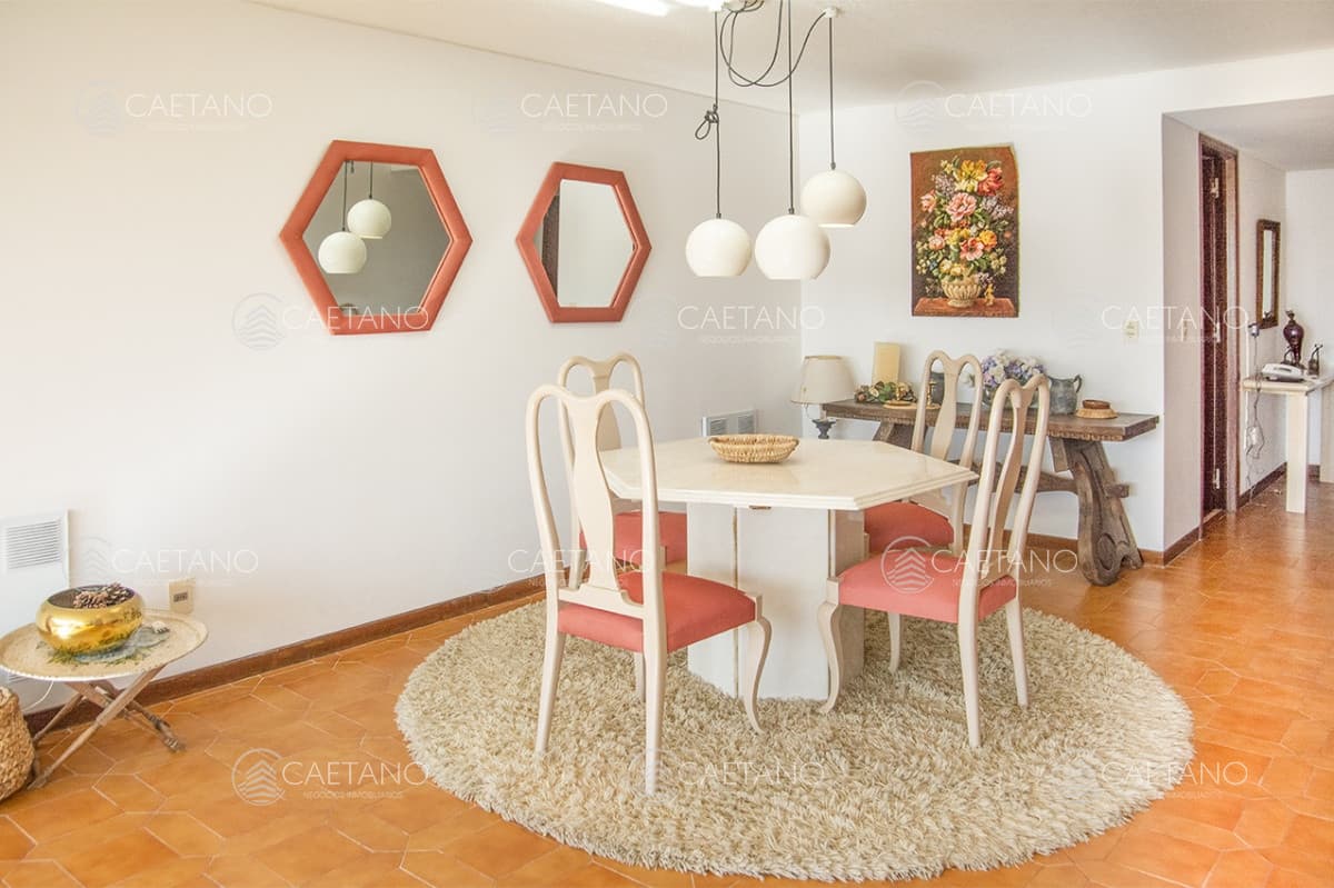 Hermoso Departamento en venta de 3 dormitorios.