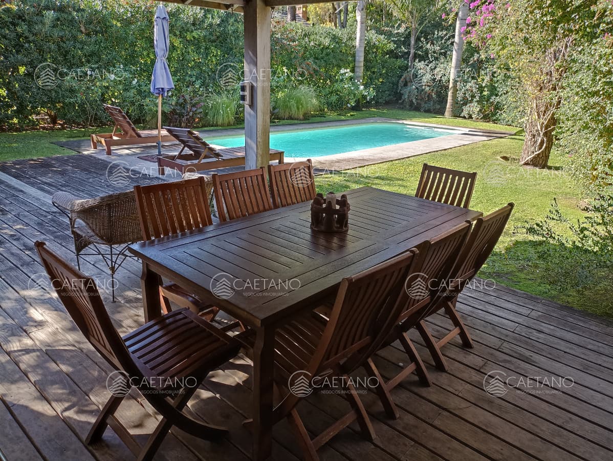 Casa de 3 dormitorios en Playa Mansa Punta del Este