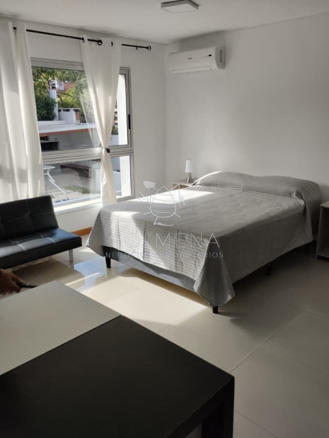 Vende apartamento Mono ambiente en Aidy Grill, Punta del Este