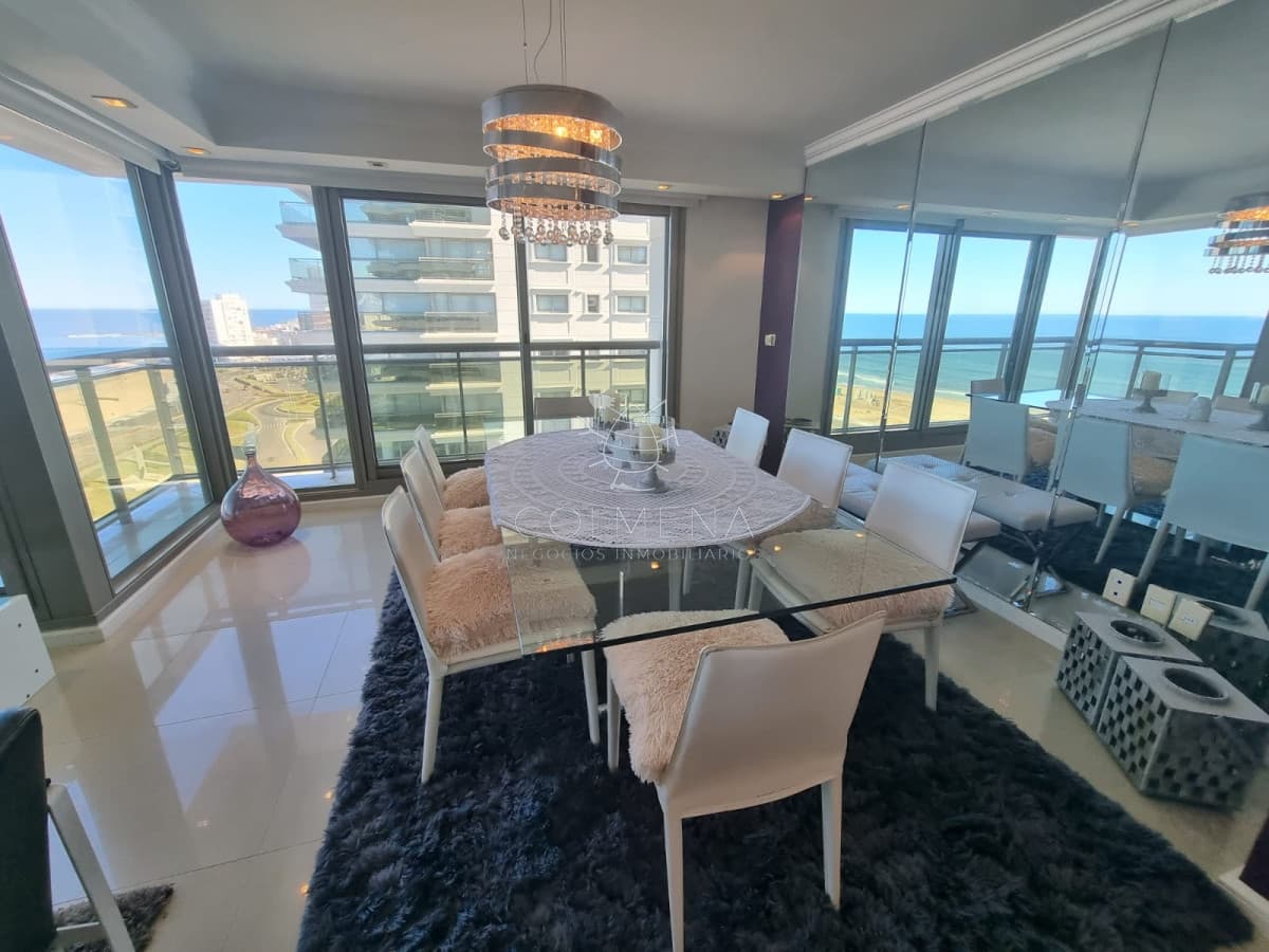 Espectacular departamento frente al mar, en Torre Imperiale.