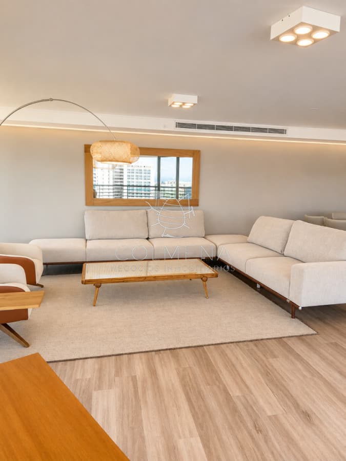 Hermoso Departamento en venta con agradable vista al Mar