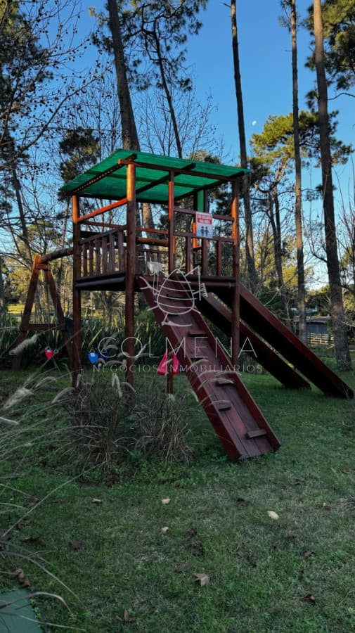 En Pinares, Punta del Este vende terreno ideal para inversión