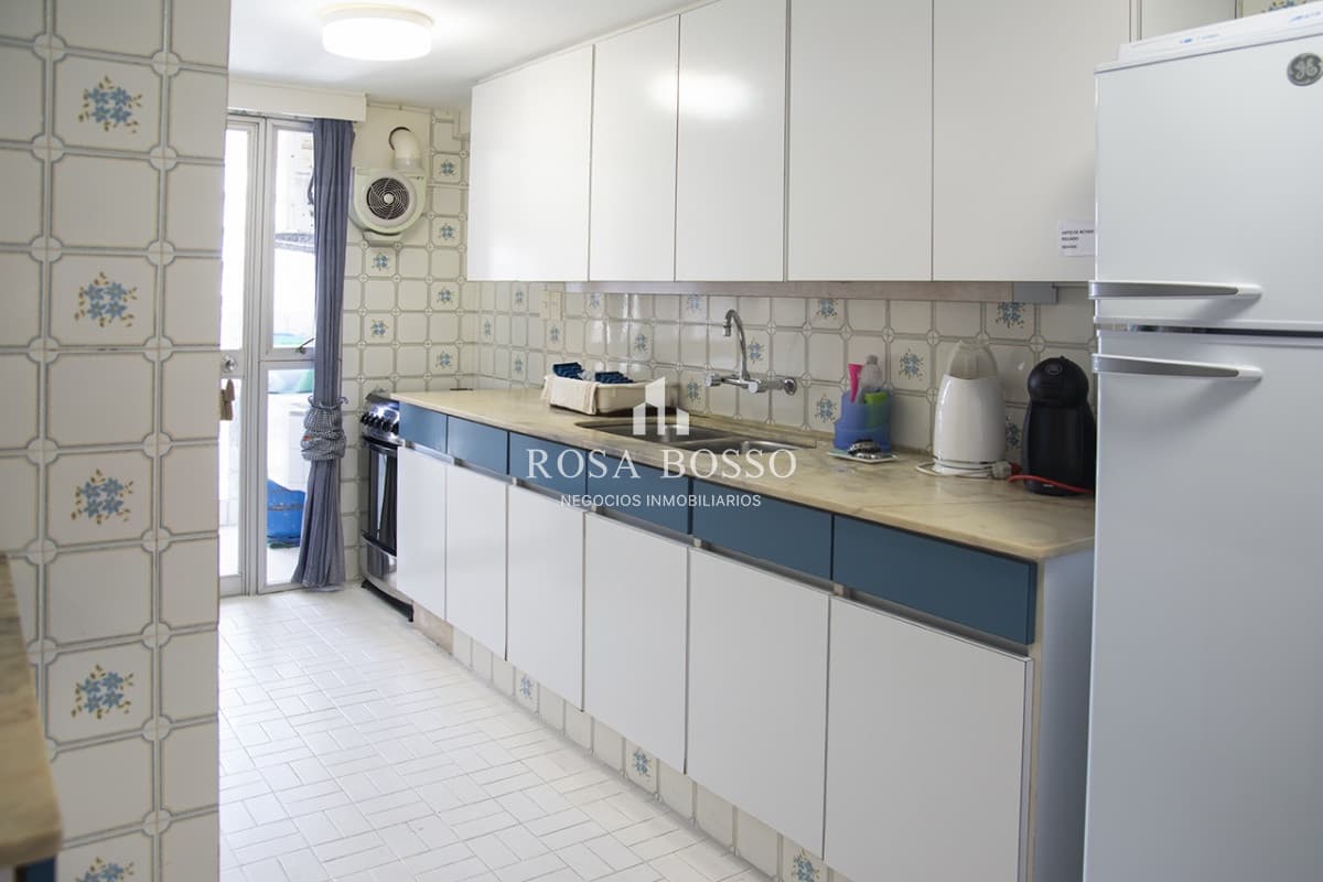 Departamento con vista al mar en Península, Punta del Este