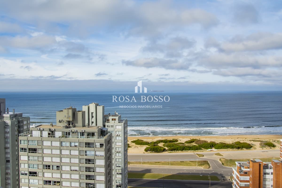 Espectacular departamento, de 3 habitaciones, a estrenar en Punta del Este