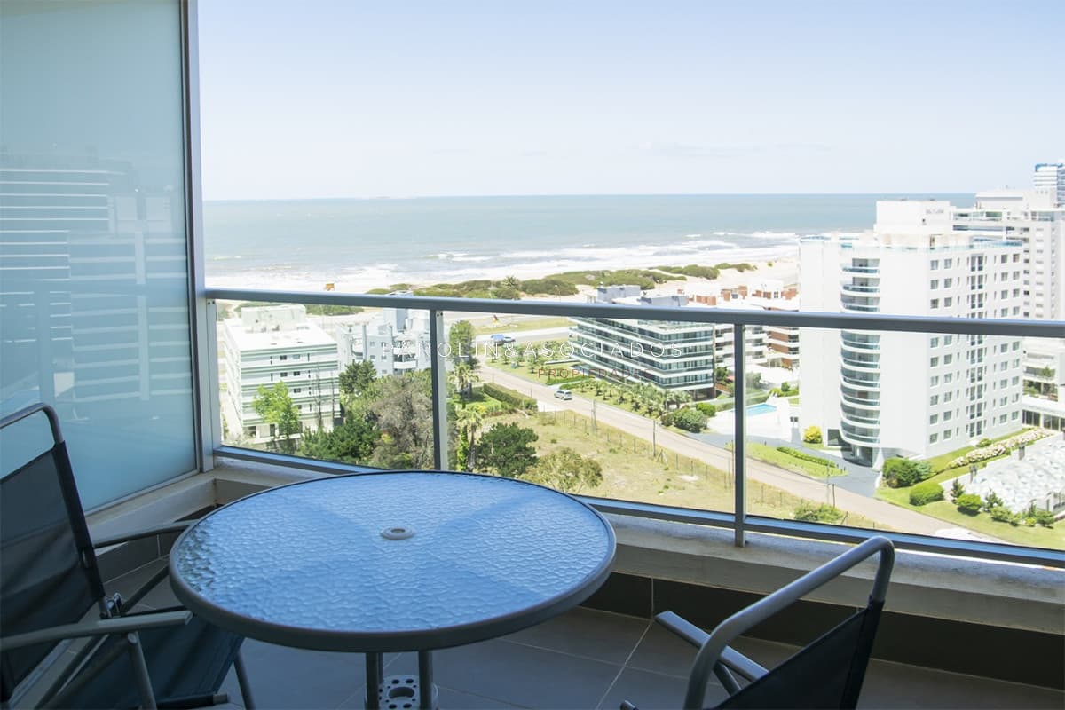 Apartamento en venta 2 dormitorios en Wind Tower, Punta del Este.