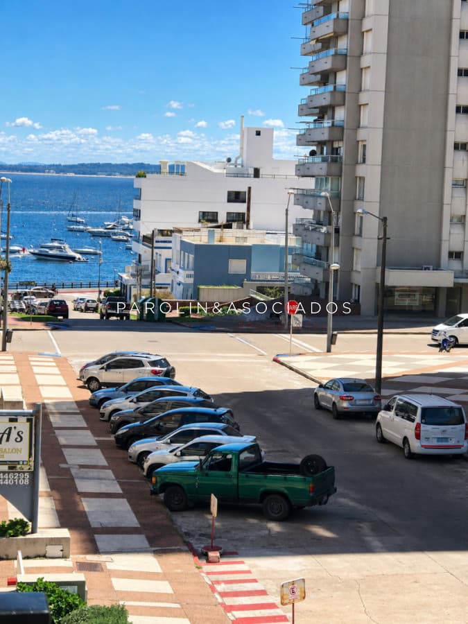 Apartamento en venta en Peninsula, Punta del Este.