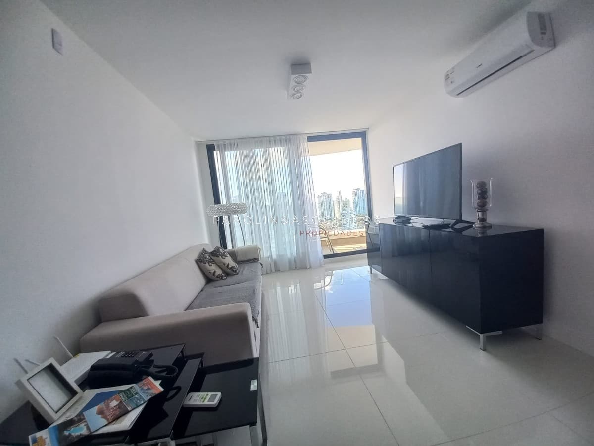 Apartamento en venta en en Artower, 2 dormitorios.