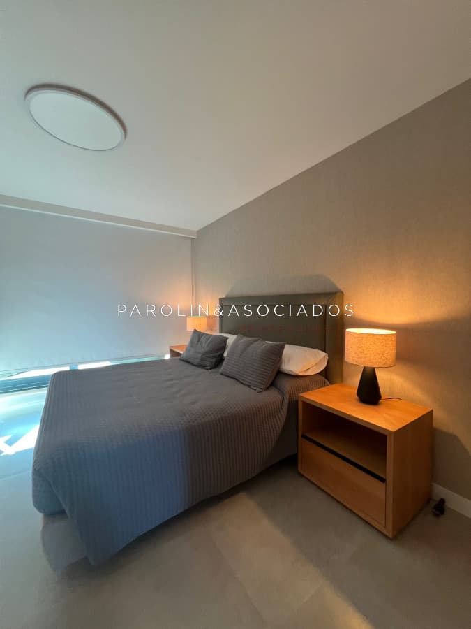 Espectacular apartamento en venta de 3 suite en Torre Venetian, Punta del Este.