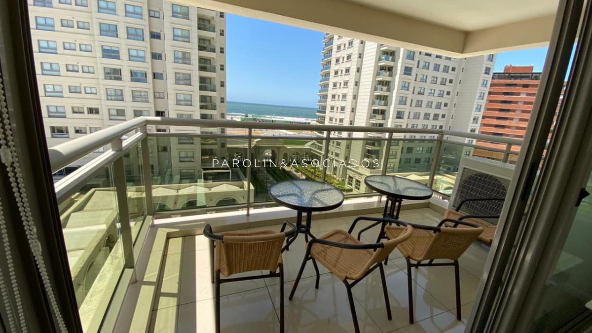 Apartamento en venta en Torre Imperiale Brava, Punta del Este.