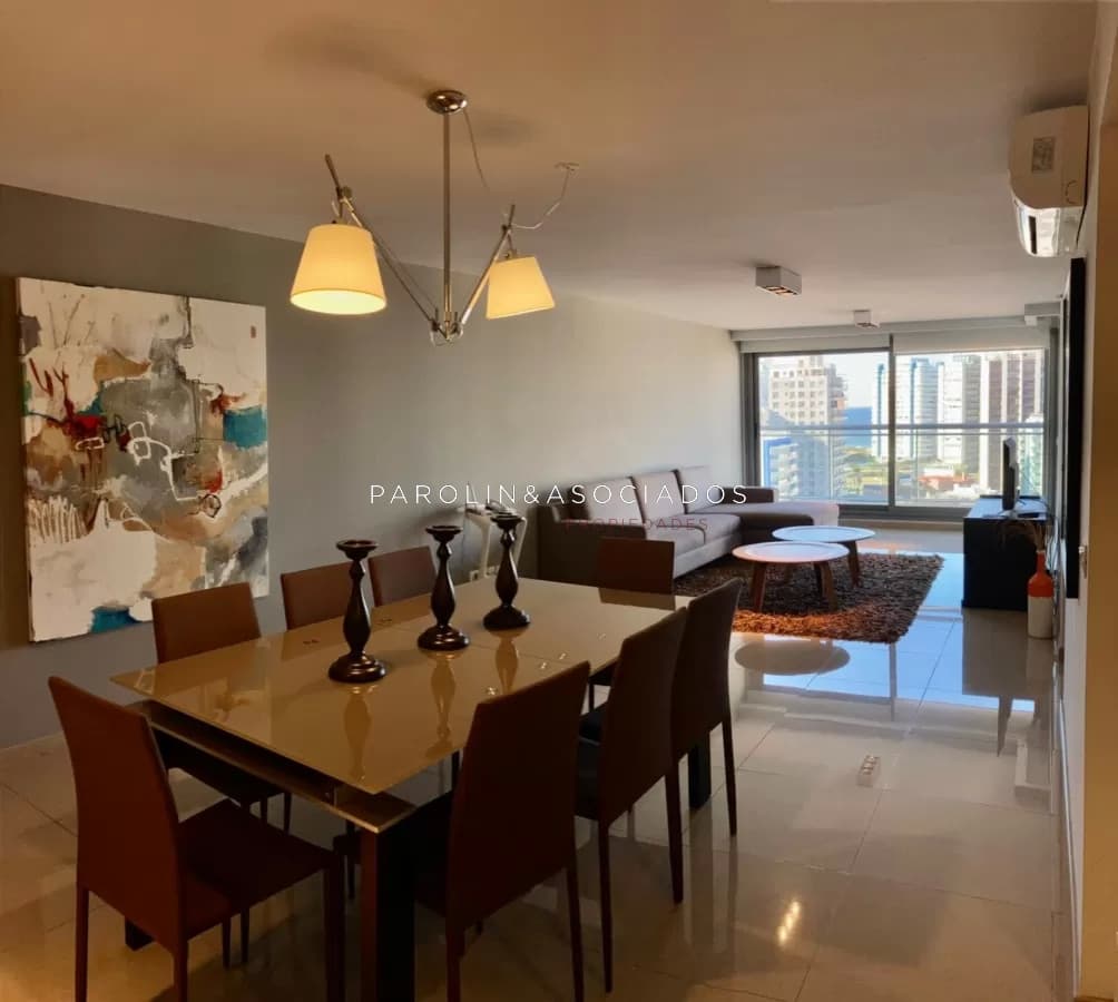 Apartamento de 3 dormitorios en venta, Torre Onix , Playa Brava