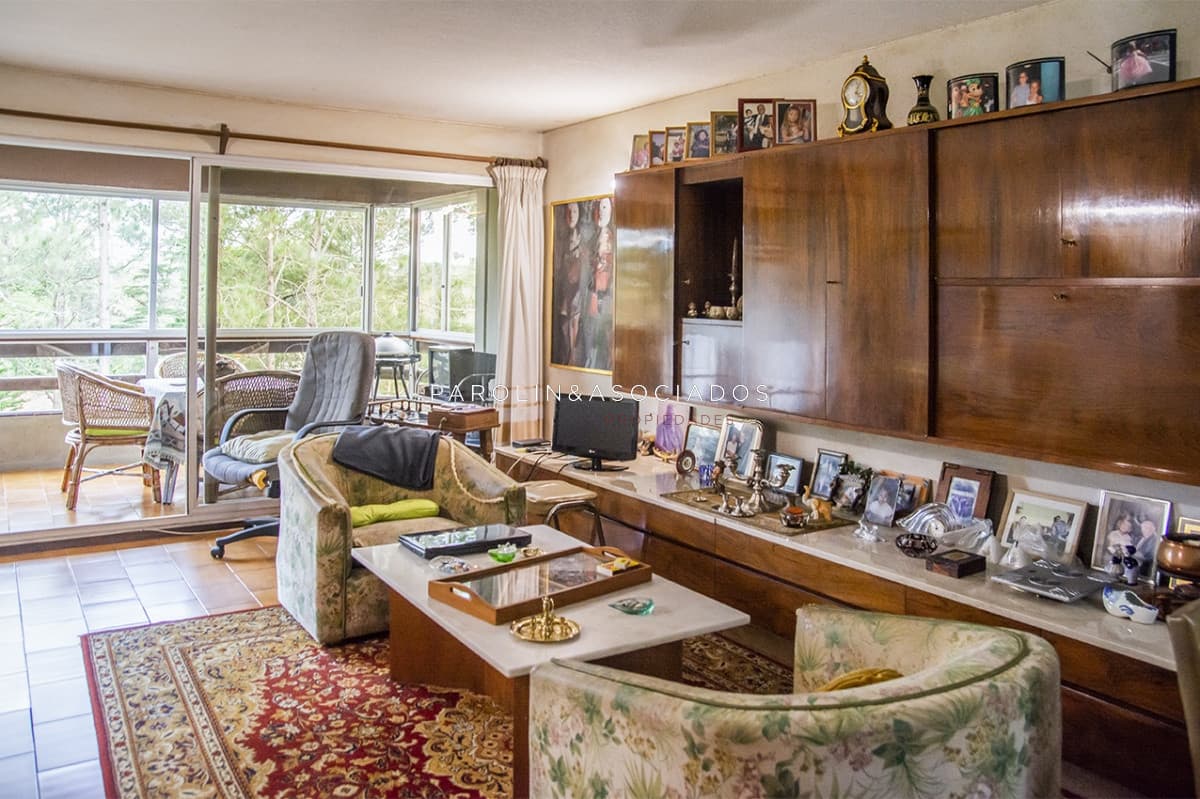 Apartamento en venta de 2 dormitorios en Bora Bora Tower, Punta del Este.