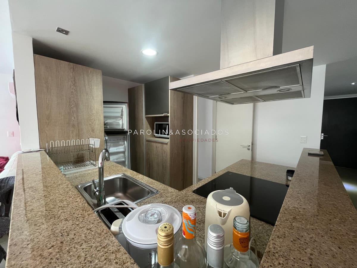 Apartamento en venta de 2 dormitorios en Gala Puerto, Punta del Este.