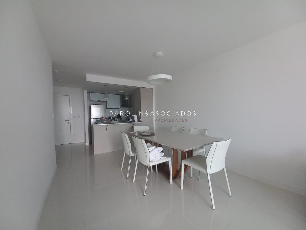 Apartamento en venta en en Artower, 2 dormitorios.