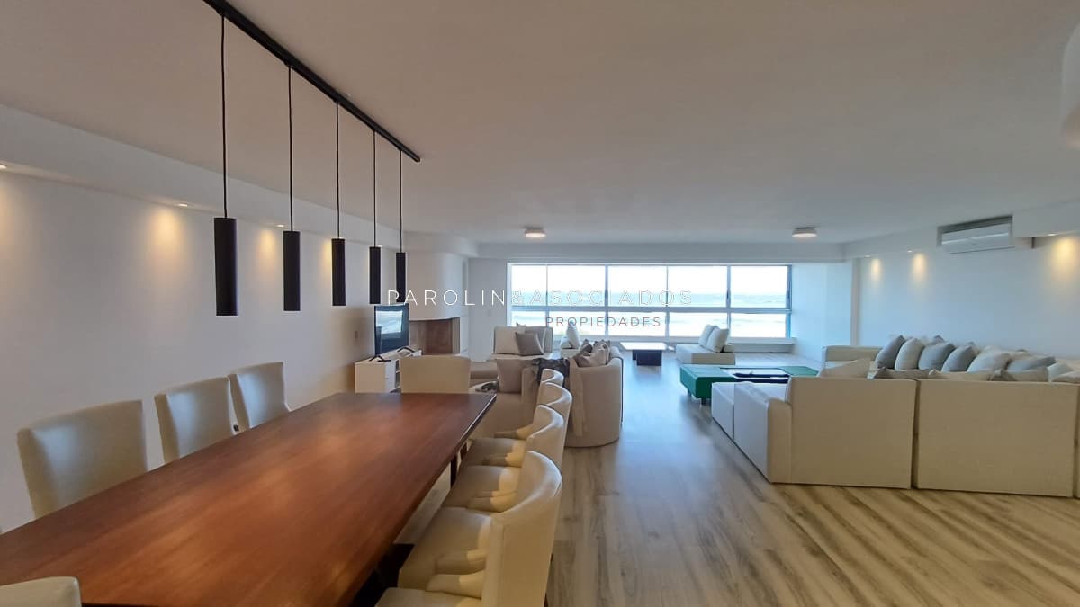 Apartamento en primera linea de Brava, Punta del Este.