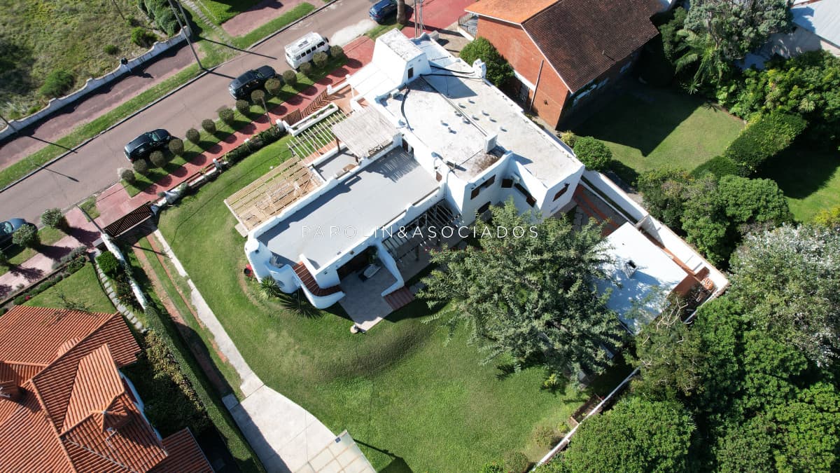 Casa en Venta de 6 Dormitorios en Peninsula, Punta del Este
