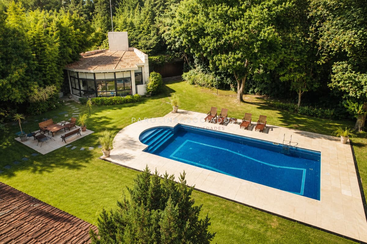 Casa en venta de 7 dormitorios en Punta del Este.
