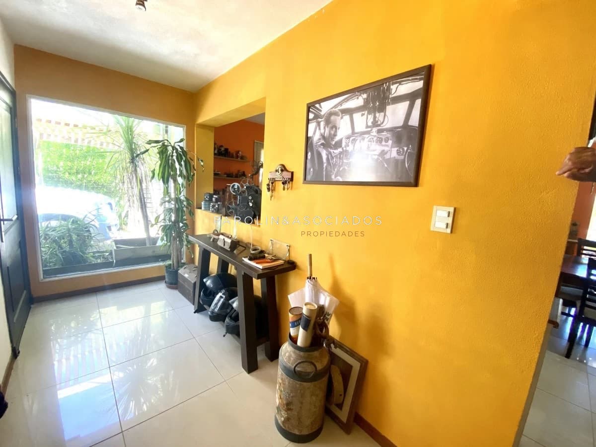 Venta de casa en barrio privado la residence, 4 dormitorios en Punta del Este .