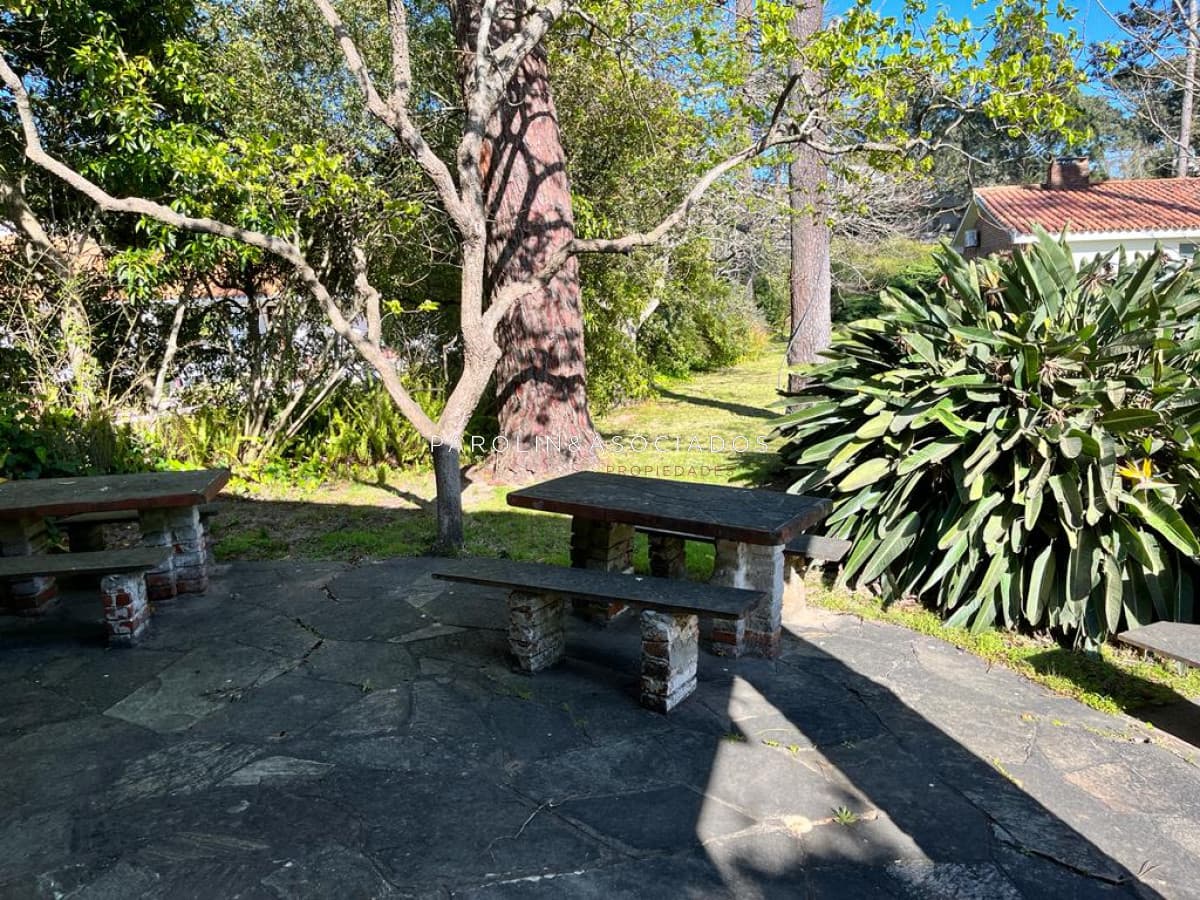 Casa en venta, playa Mansa-Punta del Este.