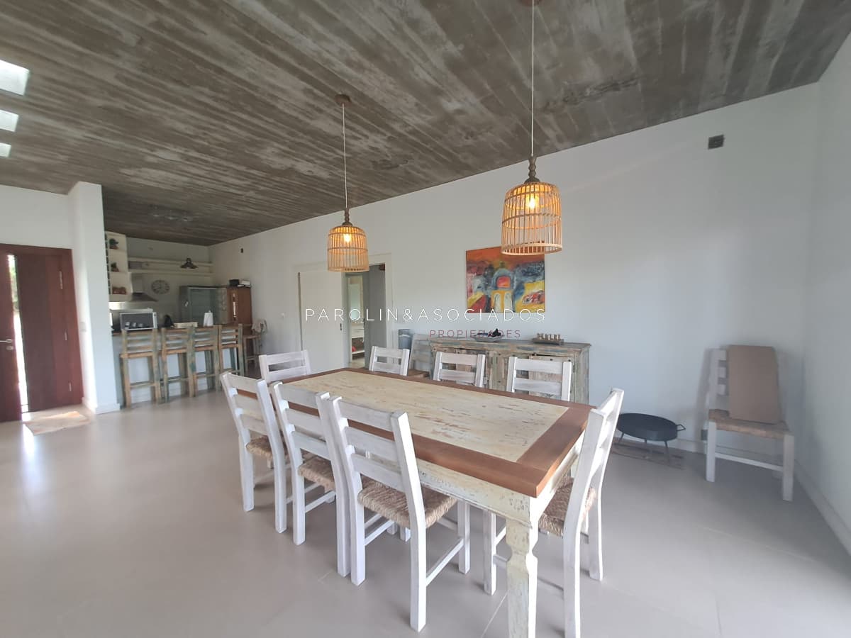 Casa en Barrio Cerrado a la Venta de 2 dormitorios , Altos de Montoya.