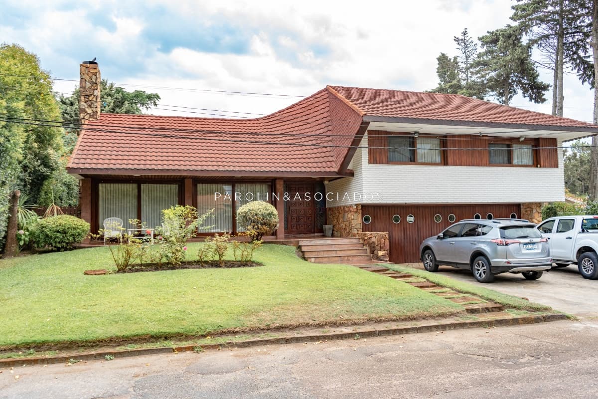 Casa en venta de 3 dormitorios ubicada en Mansa, Punta del Este.