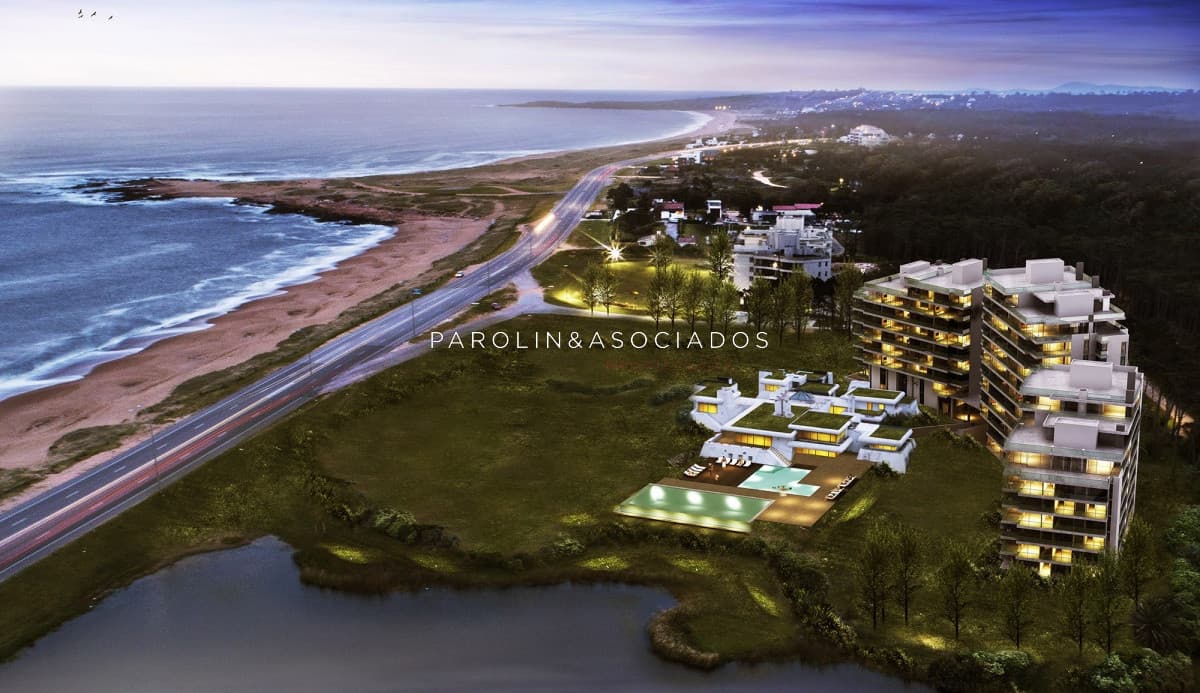 Apartamento en Poseidón Laguna con vistas únicas a Laguna y Mar.