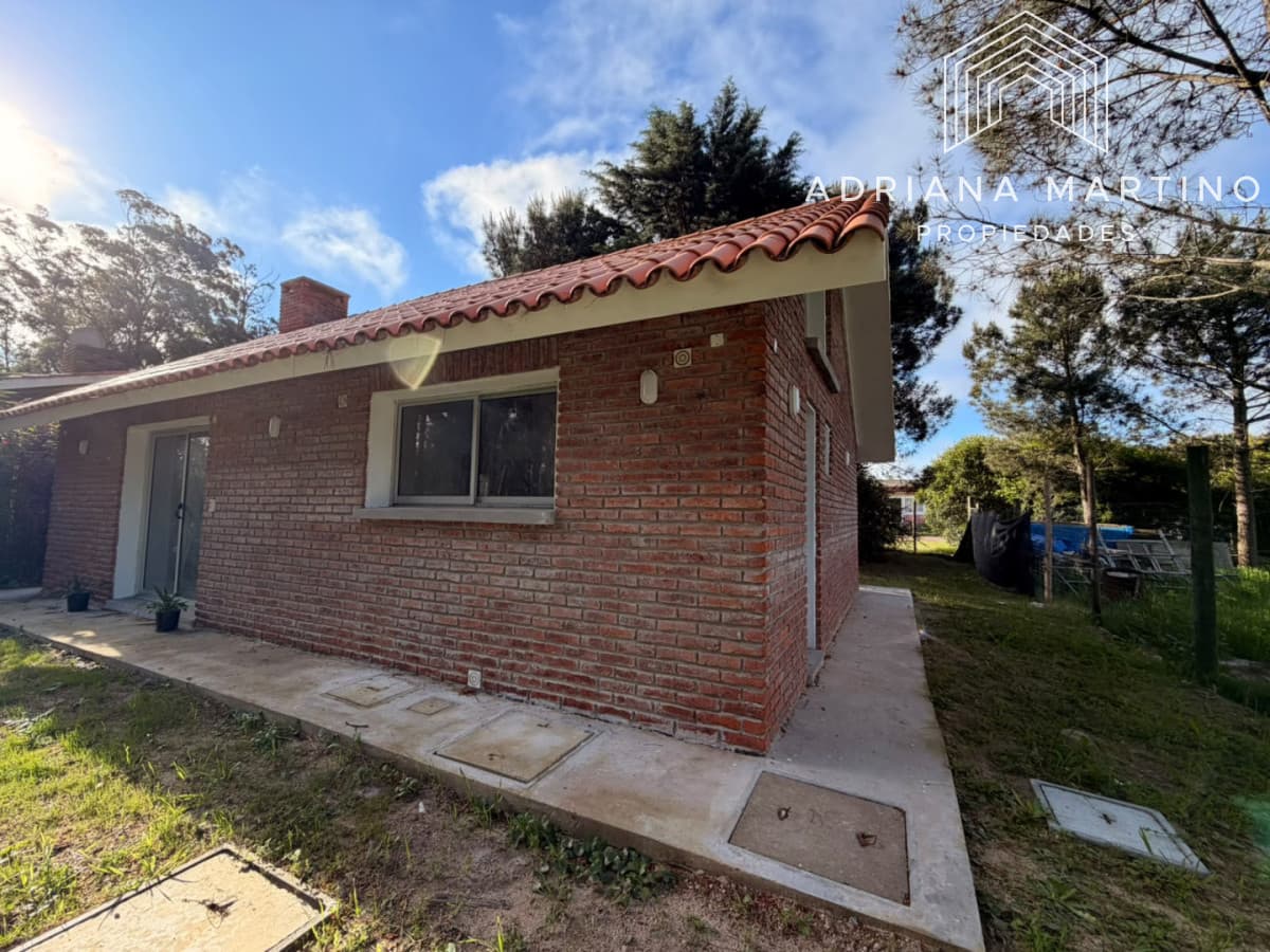 Exclusiva casa en Barrio Parque Pinares de 2 dormitorios a estrenar