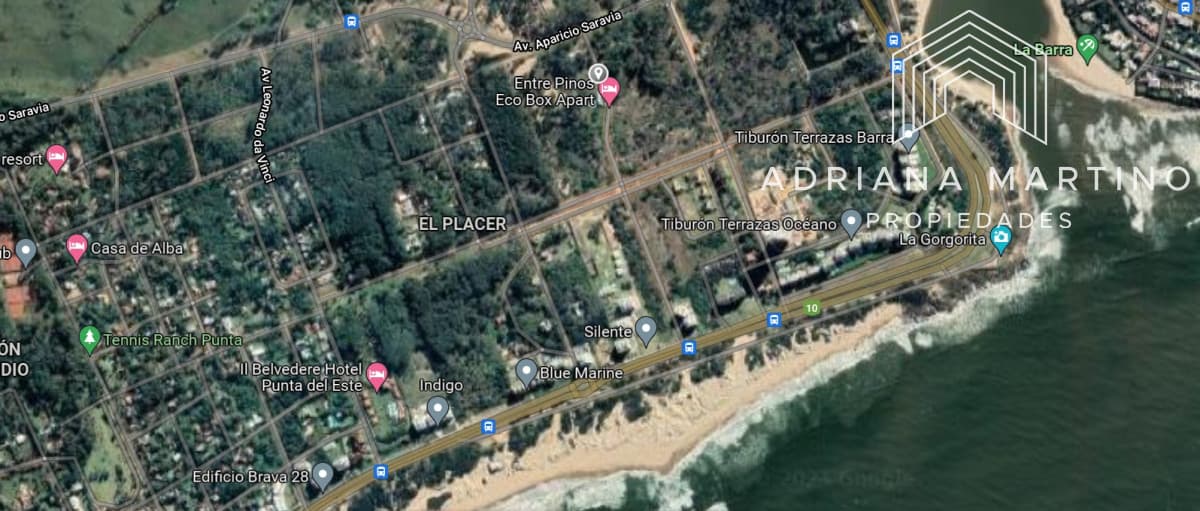 Oportunidad en venta. Terreno cerca del Surfside en Playa Brava.