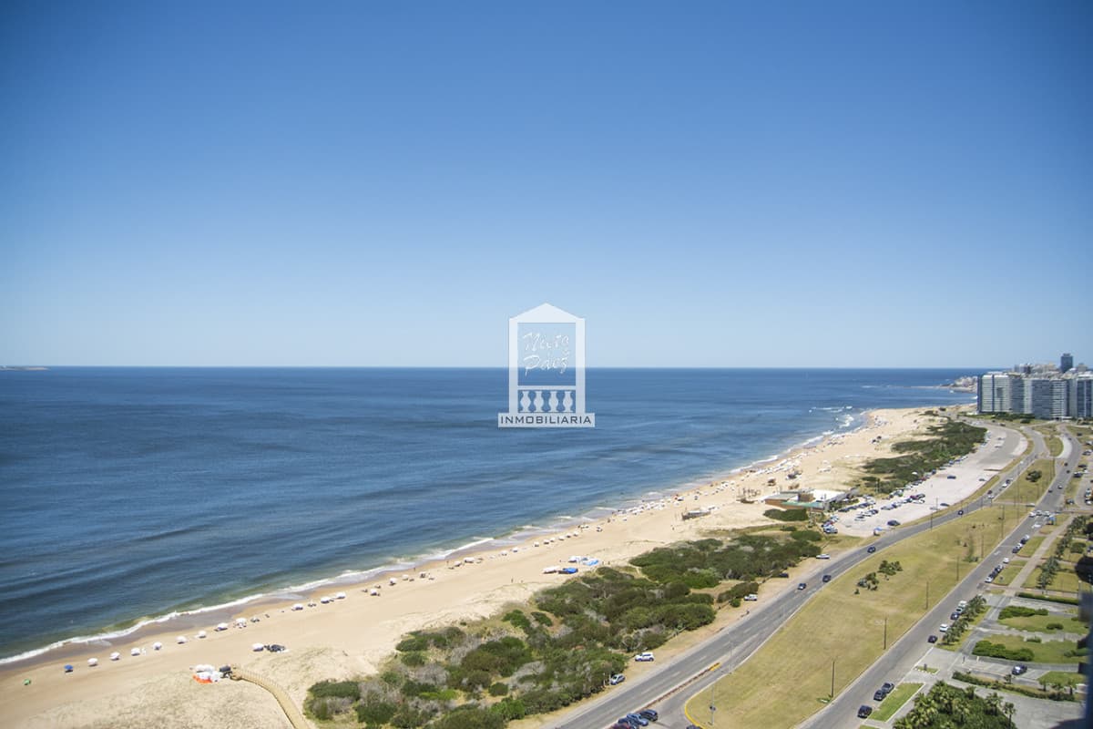 Le Parc III Punta Del Este,departamento de 4 dormitorios en venta