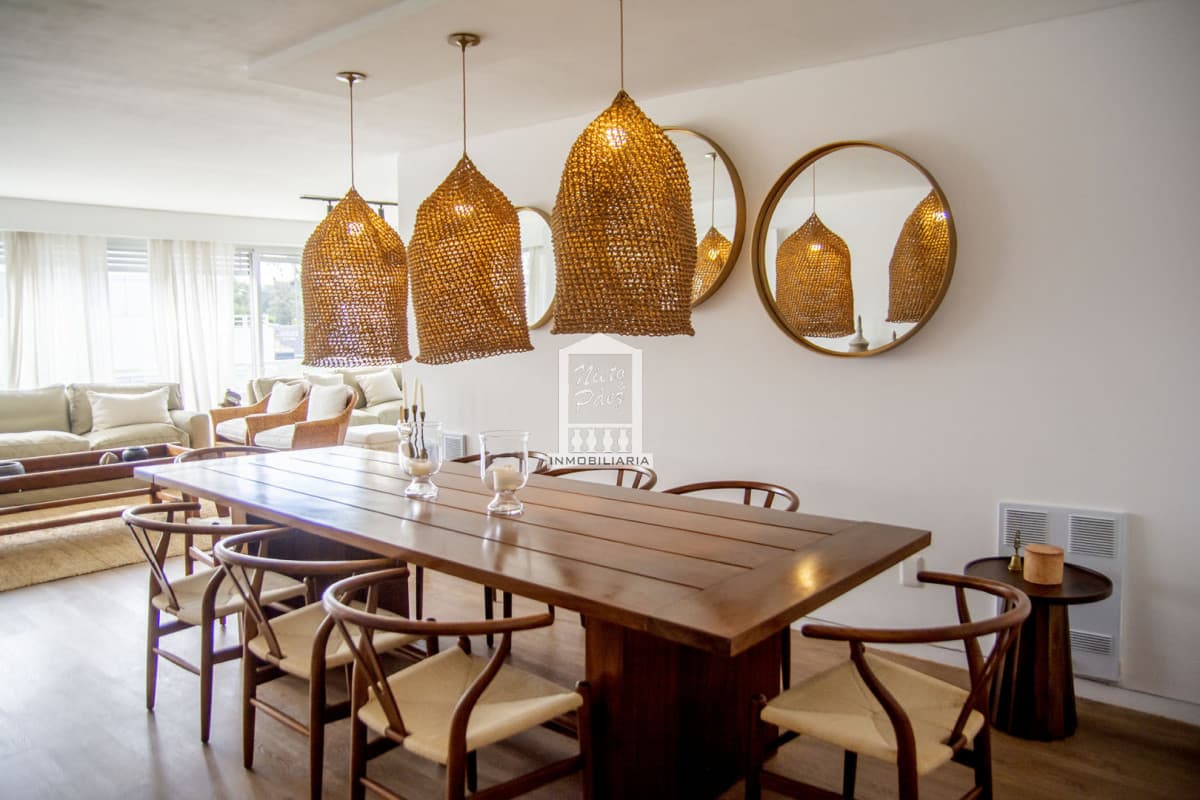 Vende apartamento de 3 dormitorios en Tiburón , Punta del Este