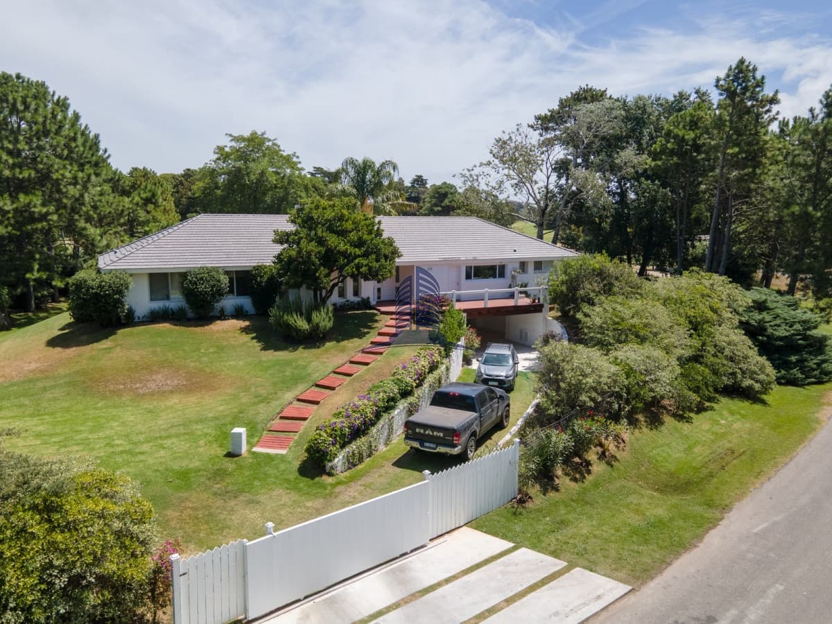 San Rafael – Para vivir todo el año ! CASA EN VENTA.