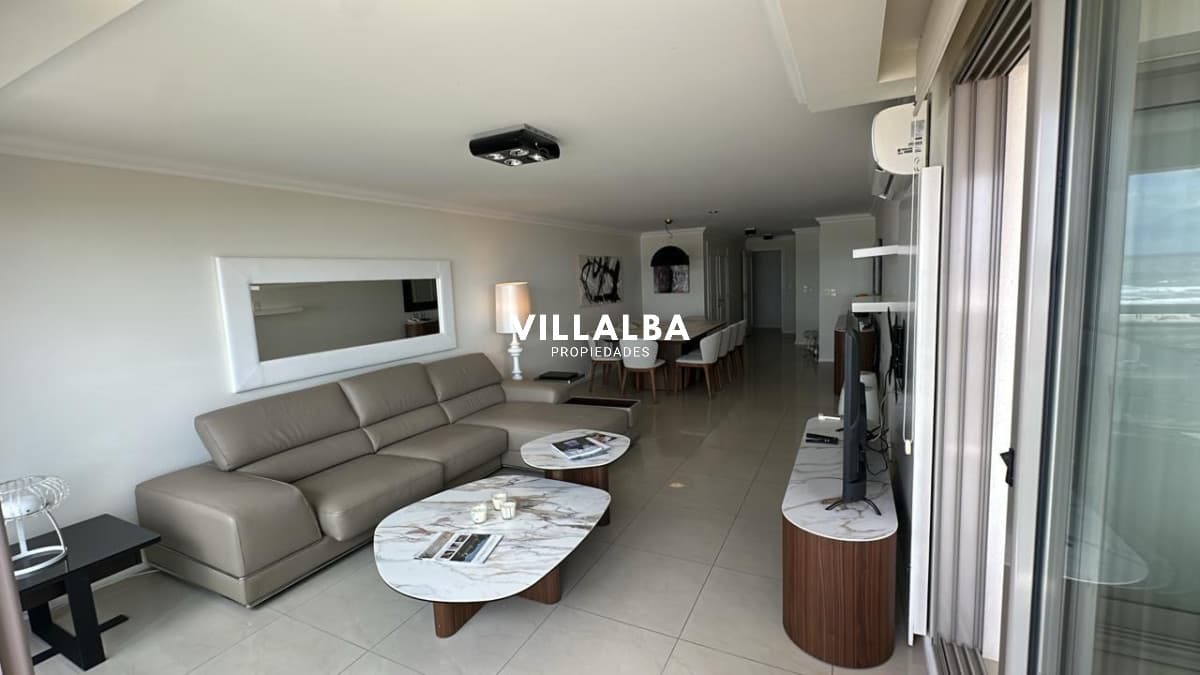 Apartamento en Brava, Torre Imperiale - Punta del Este