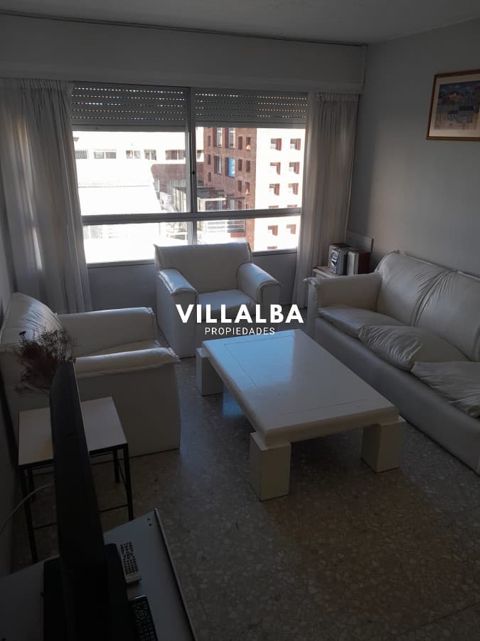 Departamento  en venta de 3 dormitorios  Peninsula, Punta del Este