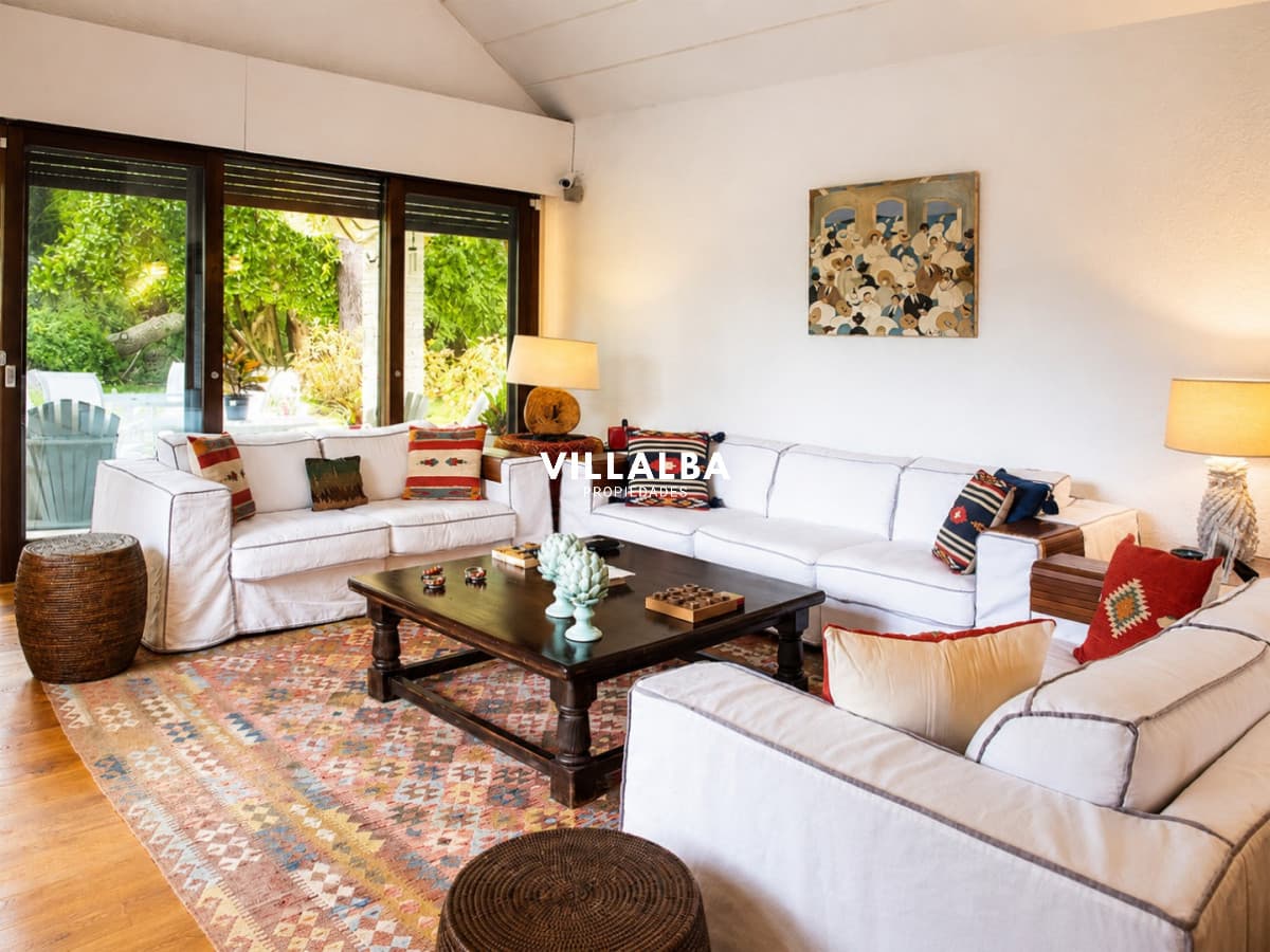 Elegante residencia en Venta en San Rafael proximo al mar